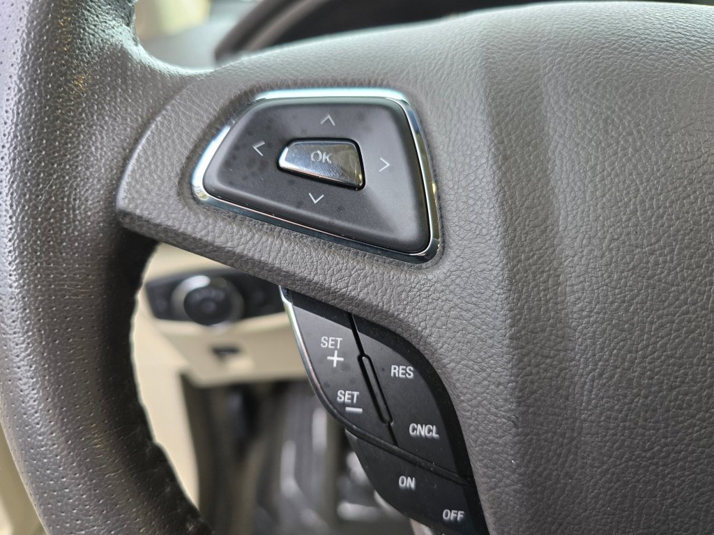 Used 2014 Lincoln MKZ w/ Equipment Group 102A Reserve FWD image 5