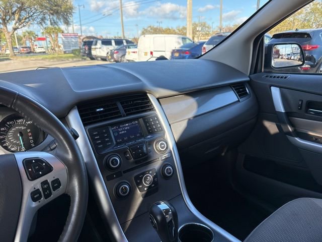 Used 2013 Ford Edge SEL image 32
