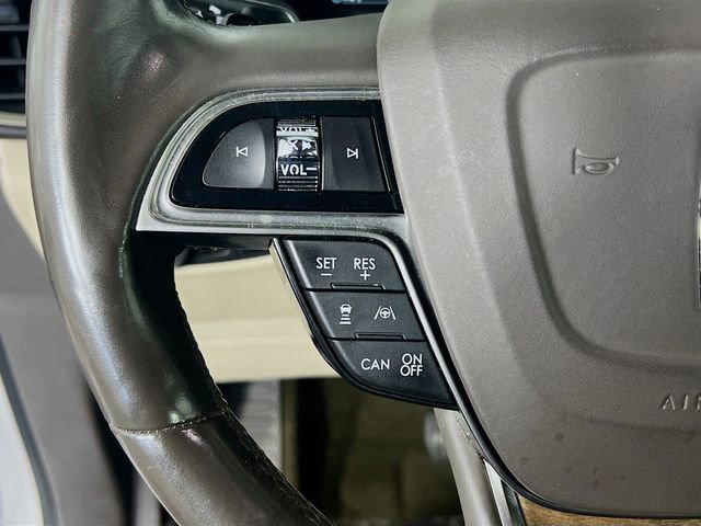 Used 2020 Lincoln Nautilus Reserve w/ Equipment Group 201A AWD/4WD image 17