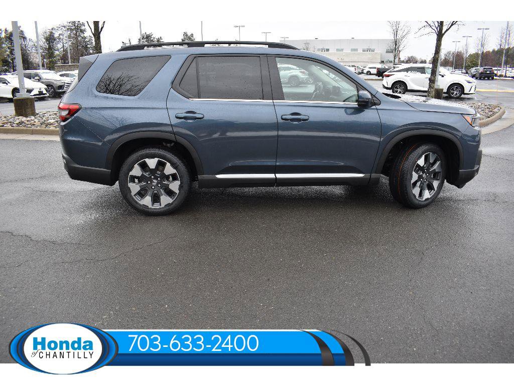 New 2026 Honda Pilot Touring image 8
