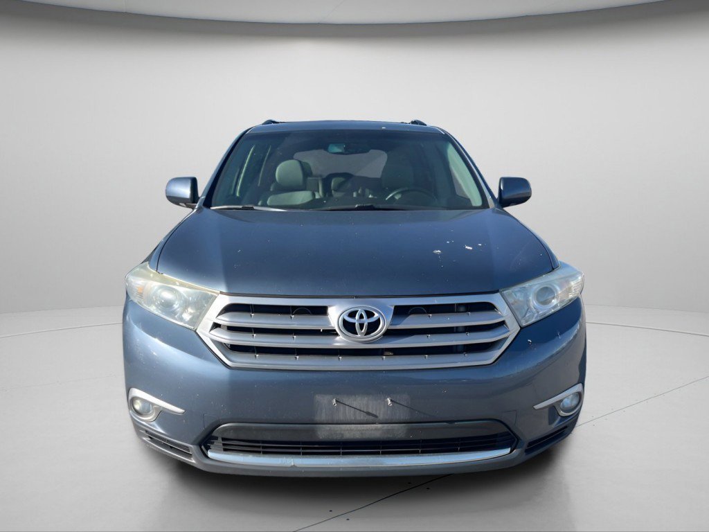 Used 2013 Toyota Highlander Limited w/ Convenience Pkg AWD/4WD image 19