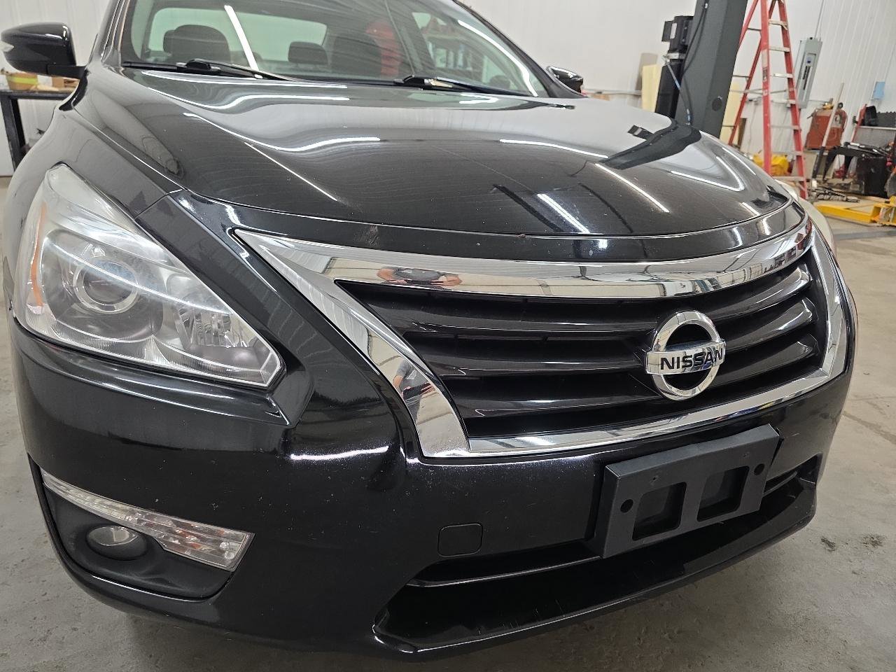 Used 2015 Nissan Altima 2.5 SL w/ Technology Package FWD image 20