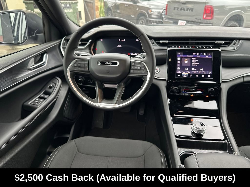 New 2026 Jeep Grand Cherokee Laredo RWD image 28