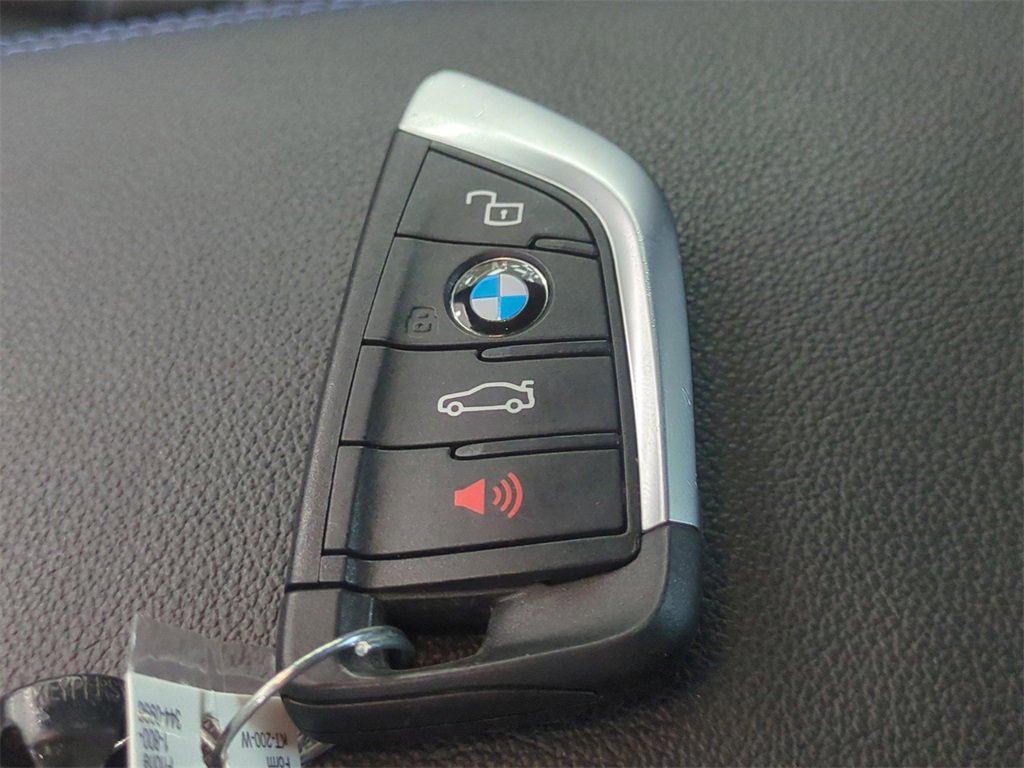 Used 2023 BMW M2 w/ Lighting Package image 30