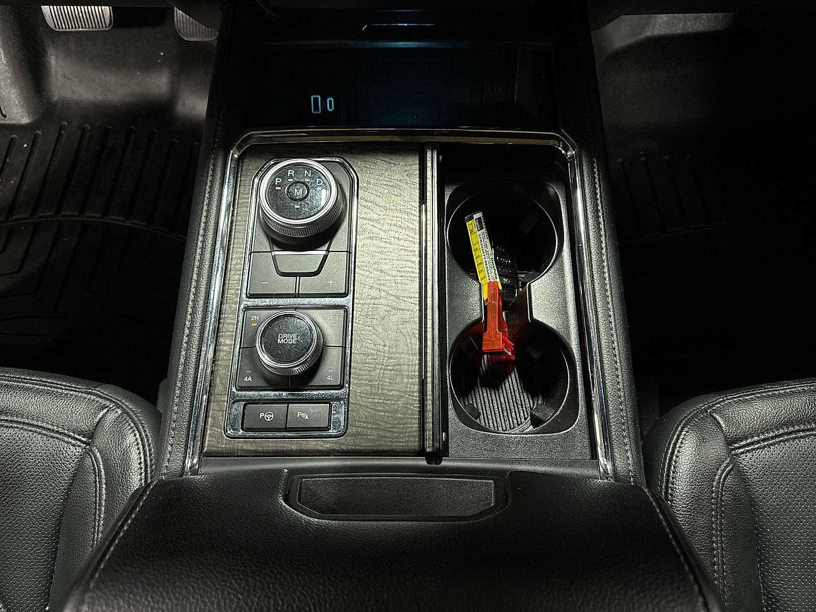 Used 2021 Ford Expedition Limited image 35