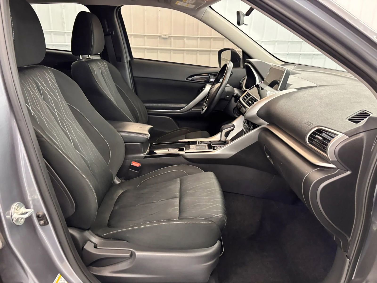 Used 2018 Mitsubishi Eclipse Cross SE AWD/4WD image 48