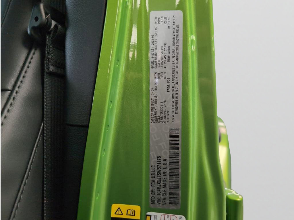 New 2025 Jeep Wrangler Unlimited Rubicon 392 image 30