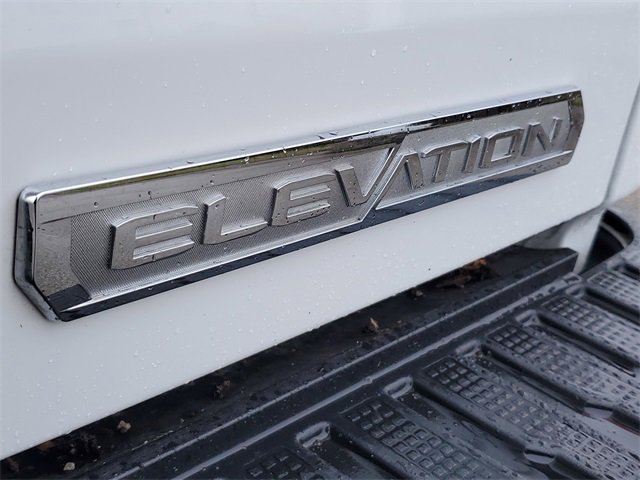 Used 2025 GMC Sierra 1500 Elevation image 9