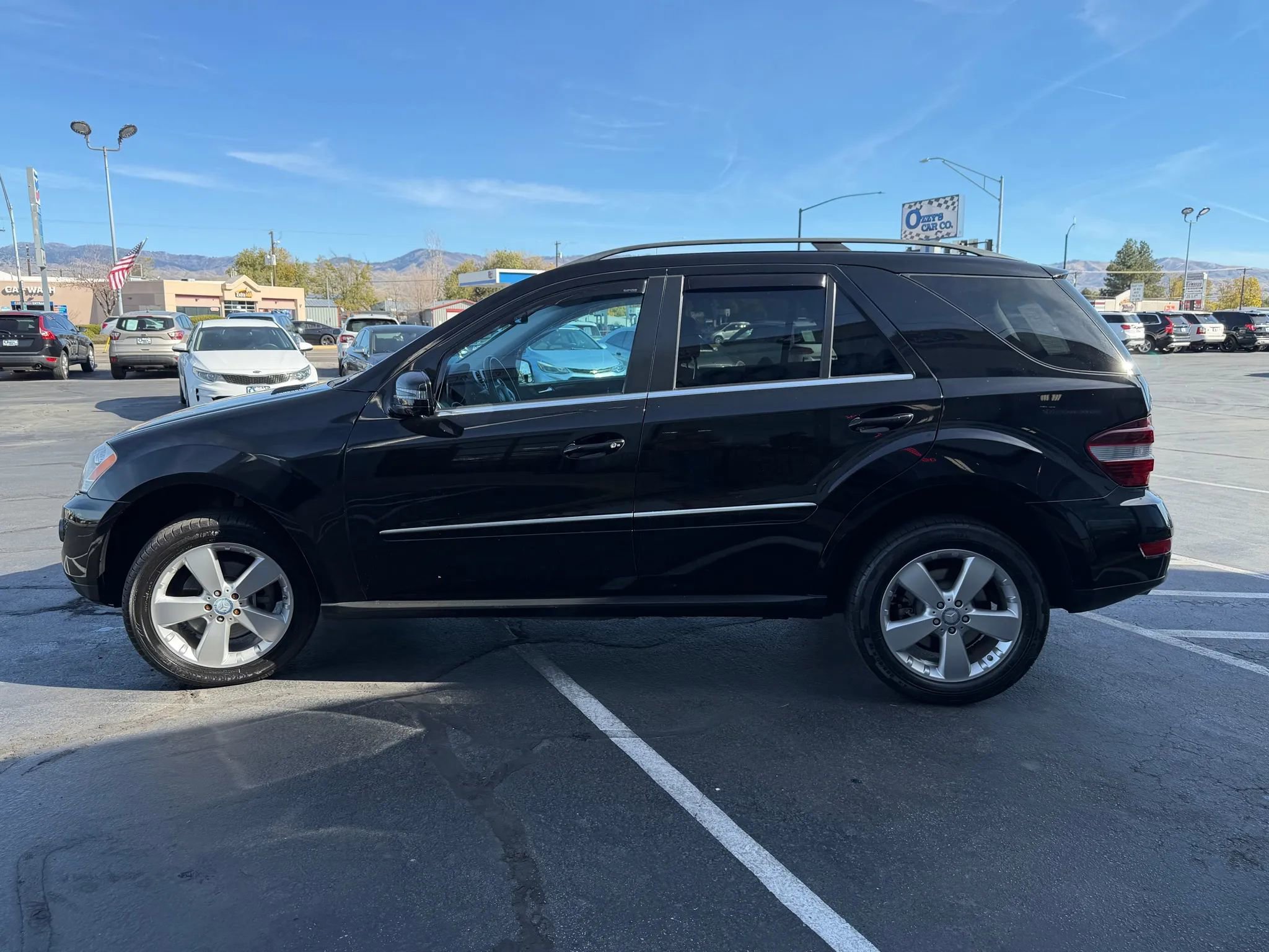 Used 2011 Mercedes-Benz ML 350 4MATIC image 6