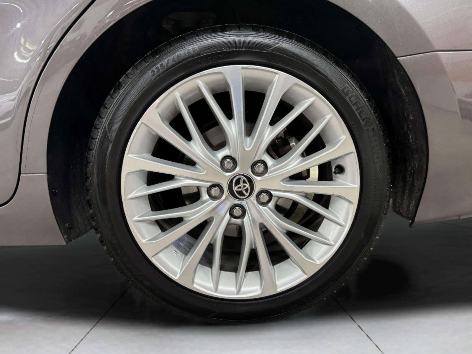 Used 2020 Toyota Camry XLE FWD image 75