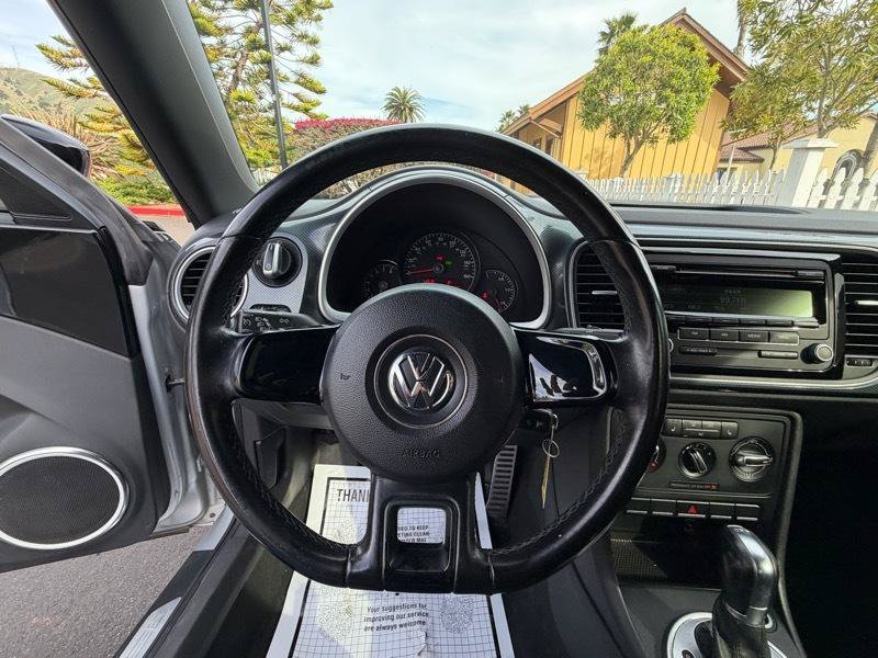 Used 2012 Volkswagen Beetle 2.0T FWD image 28