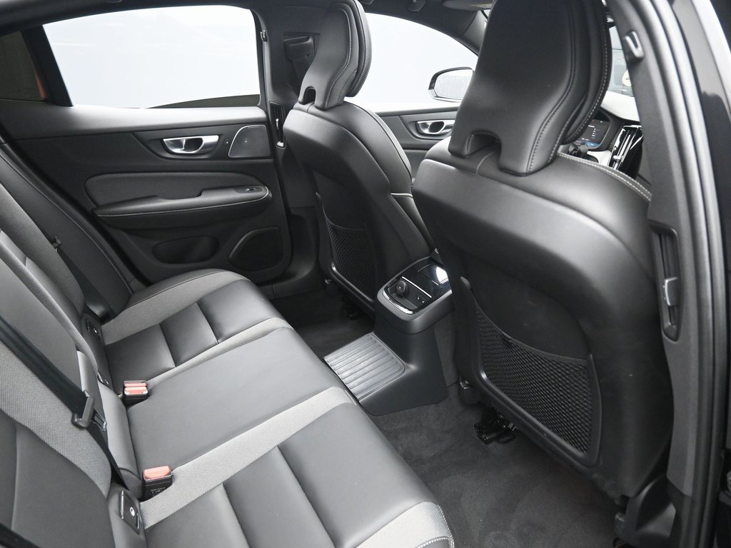 Used 2024 Volvo S60 T8 Ultimate w/ Climate Package image 37