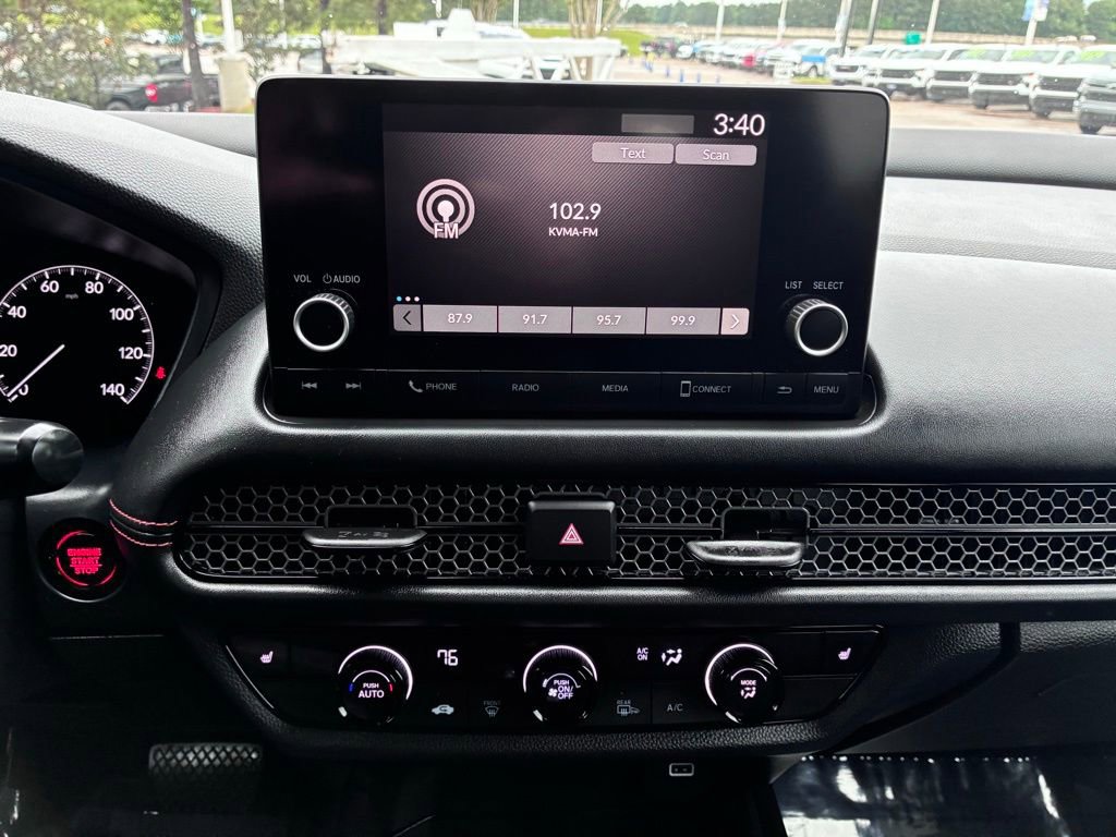 Used 2023 Honda HR-V Sport image 29