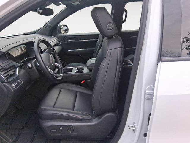 Used 2024 GMC Acadia Elevation image 9