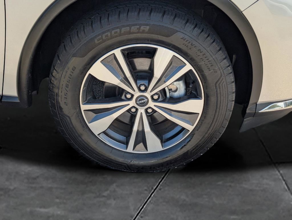 Used 2023 Nissan Murano SV FWD image 11