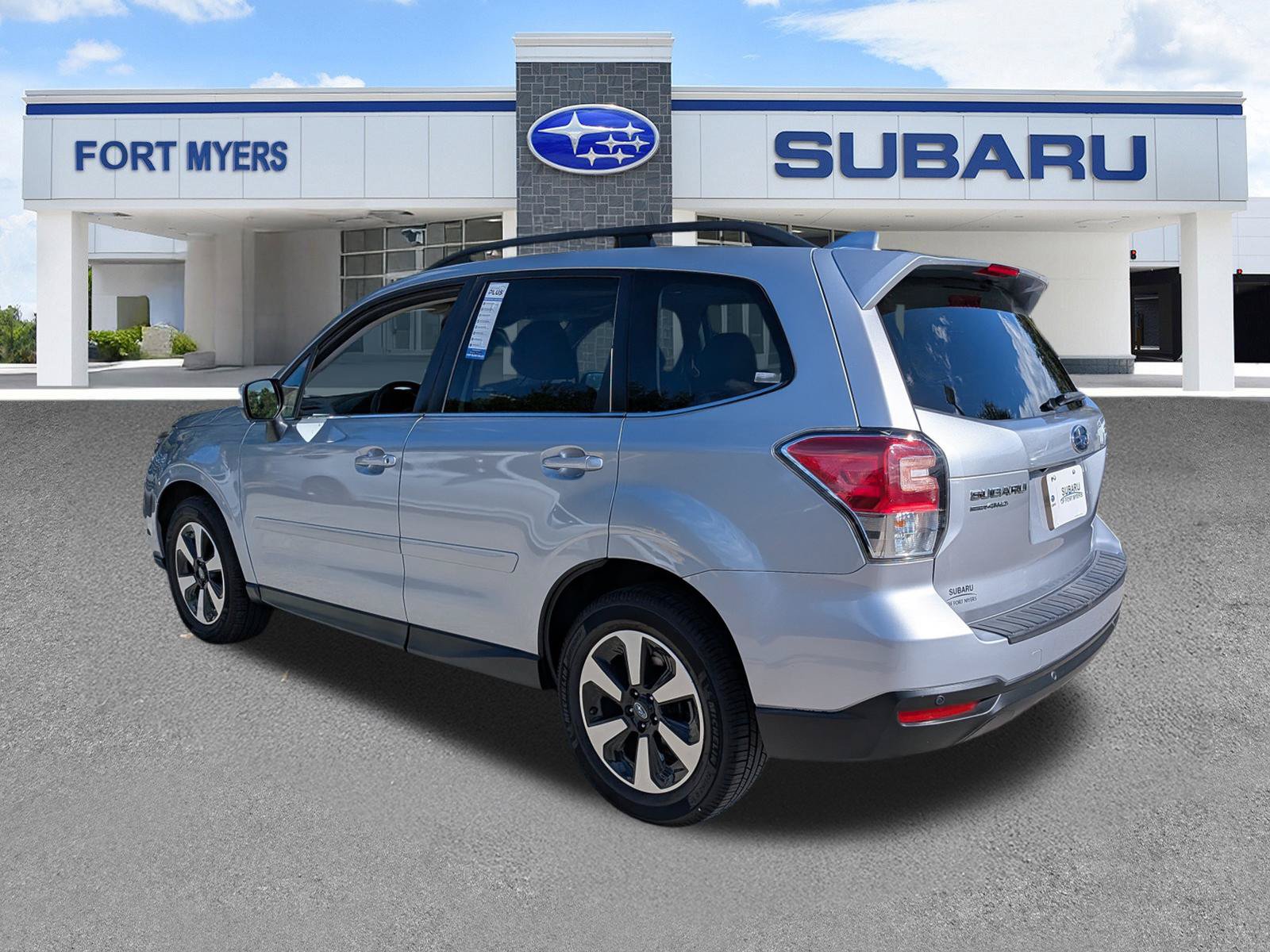 Used 2018 Subaru Forester 2.5i Limited AWD/4WD image 6