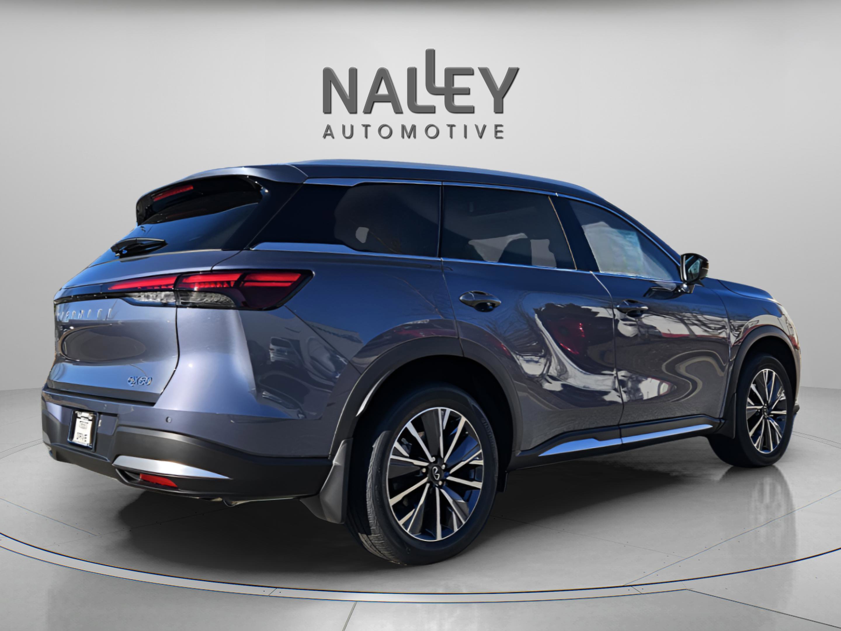 New 2026 INFINITI QX60 Luxe image 5