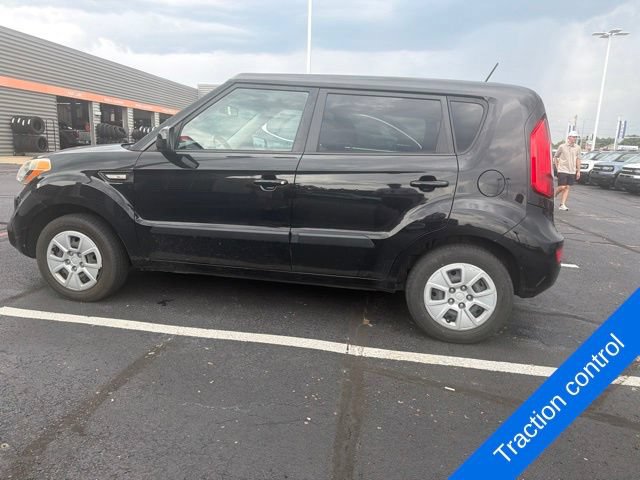 Used 2013 Kia Soul FWD image 7