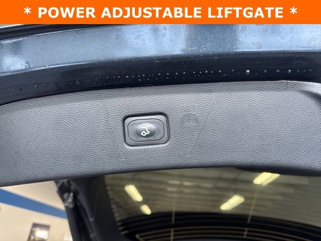 Used 2024 Ford Edge SEL w/ Convenience Package image 29