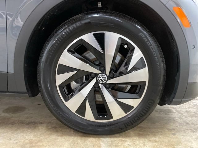 Used 2025 Volkswagen ID.4 Pro RWD image 31