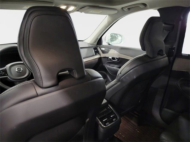 Used 2025 Volvo XC90 B6 Ultra w/ Protection Package Premier image 25