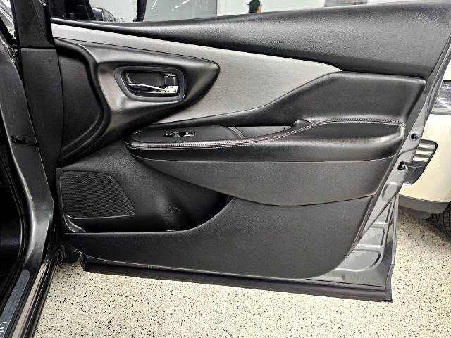 Used 2020 Nissan Murano S w/ Technology Package image 25