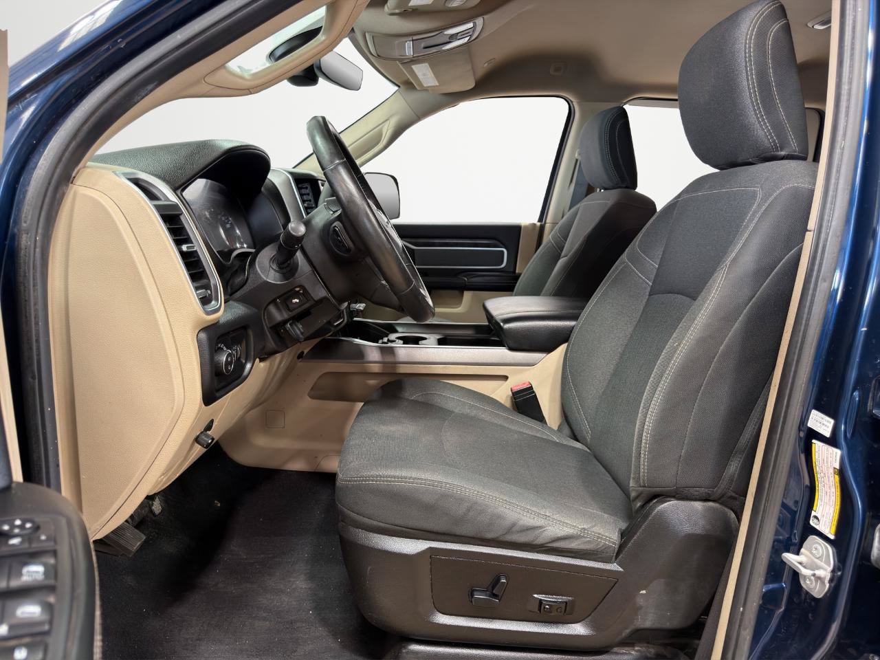 Used 2019 RAM 3500 Lone Star AWD/4WD image 11