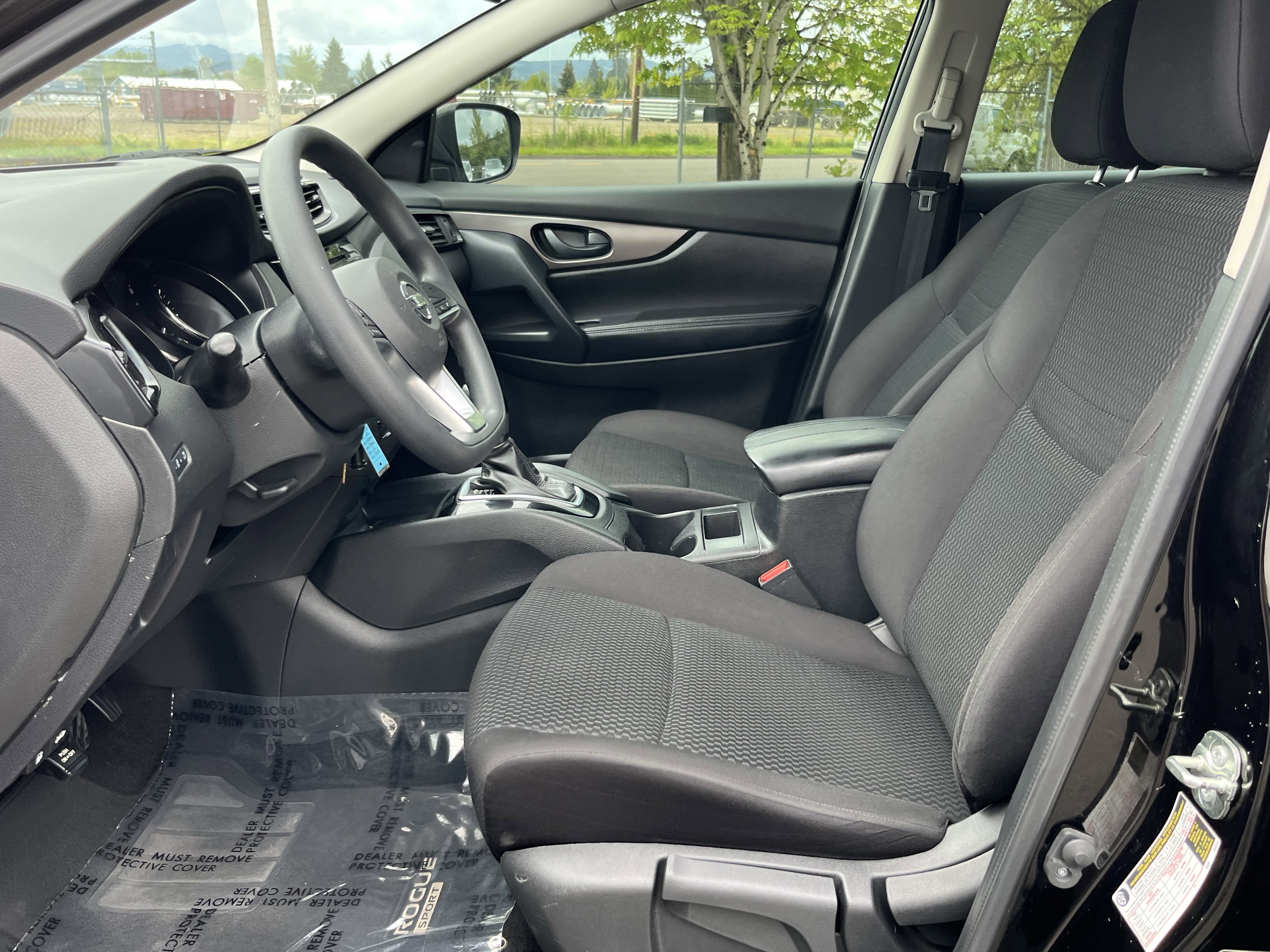 Used 2020 Nissan Rogue Sport S FWD image 10