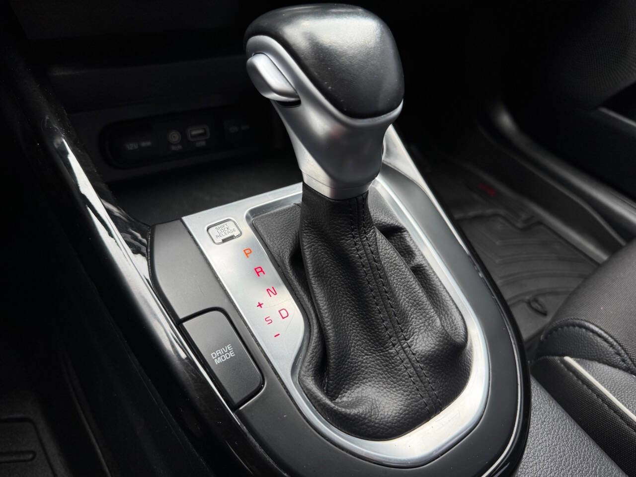 Used 2020 Kia Forte GT-Line FWD image 18