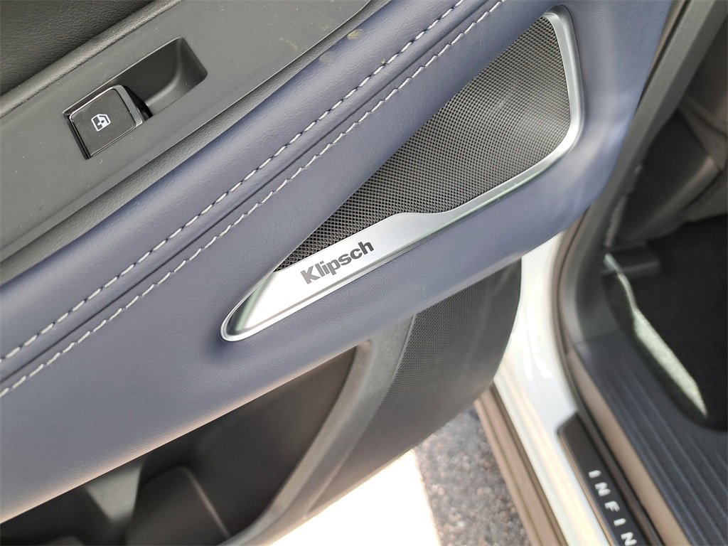 New 2026 INFINITI QX60 Sport w/ Dark Cargo Package image 11