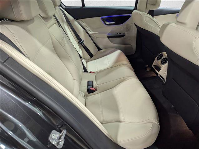 Used 2025 Mercedes-Benz C 300 4MATIC Sedan image 20