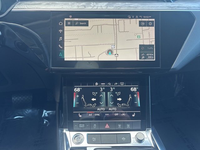 Used 2021 Audi e-tron Premium w/ Convenience Plus Package image 25