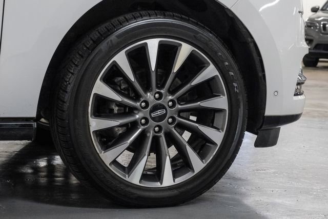 Used 2021 Lincoln Navigator Reserve w/ Luxury Package image 70