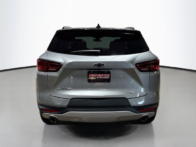 New 2026 Chevrolet Blazer LT w/ Convenience Package FWD image 9