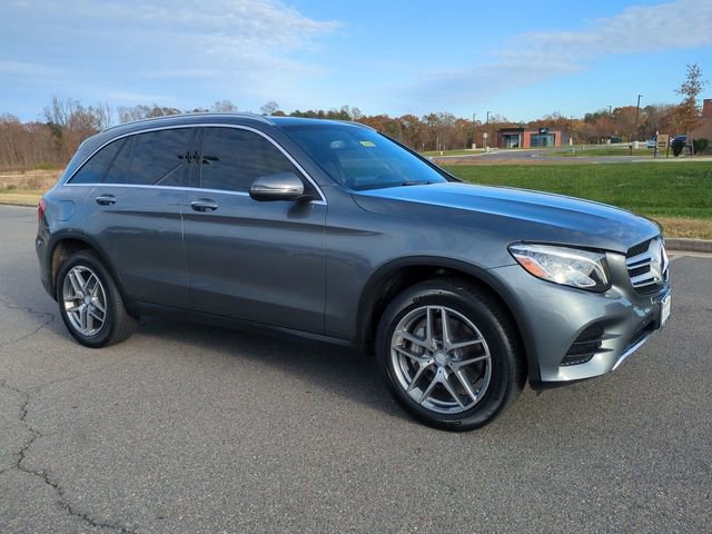 Used 2017 Mercedes-Benz GLC 300 4MATIC w/ Premium 2 Package image 2