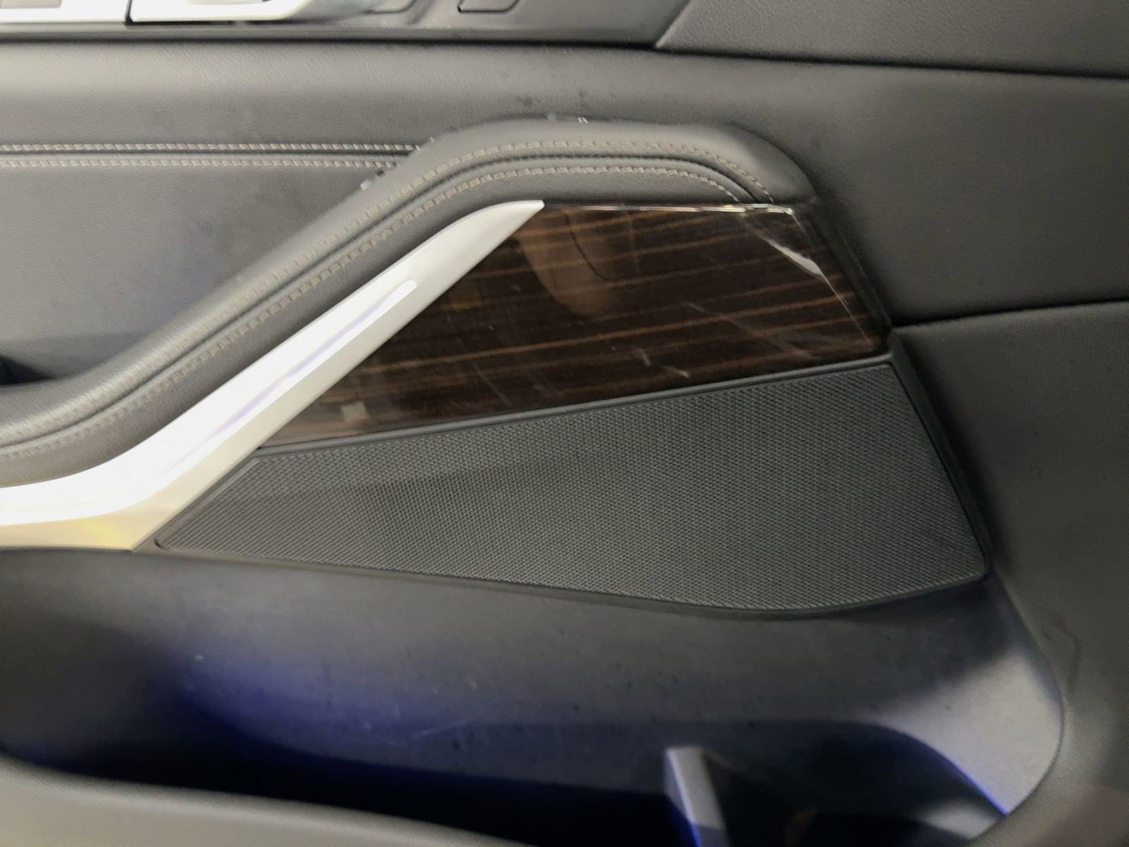 Used 2021 BMW X5 xDrive40i w/ M Sport Package image 20