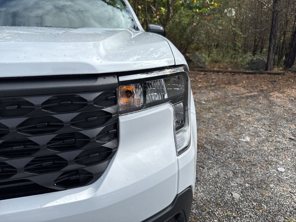 New 2025 Ford Maverick XLT w/ XLT Luxury Package image 3