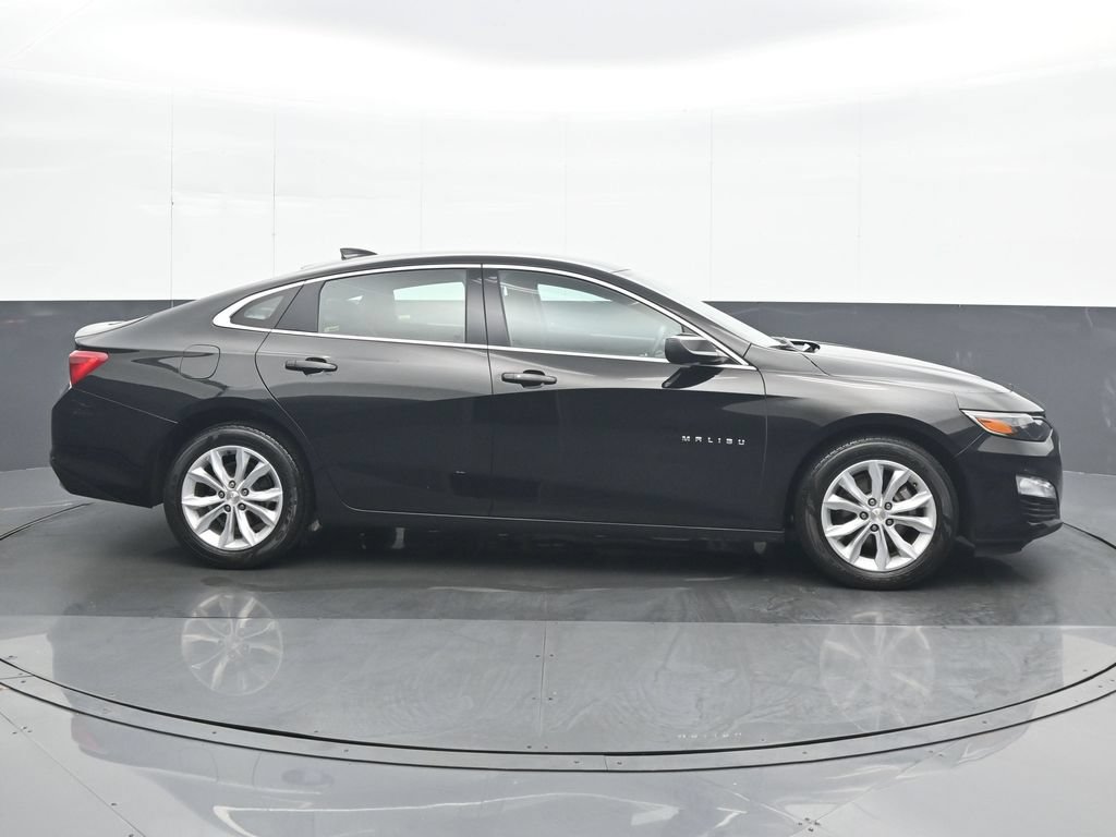 Used 2025 Chevrolet Malibu LT FWD image 7