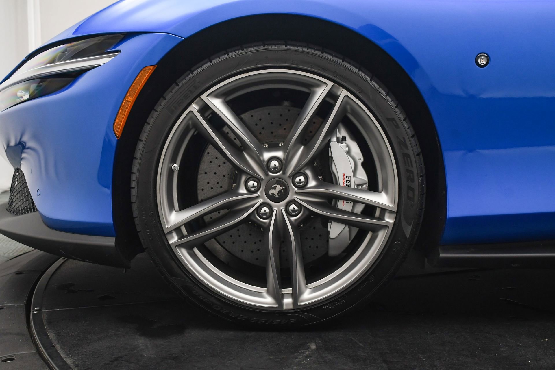 Used 2025 Ferrari Roma Spider image 35