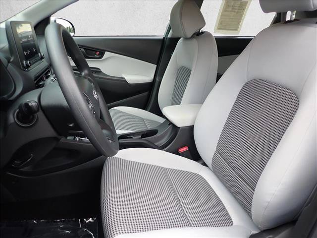 Used 2022 Hyundai Kona SE AWD/4WD image 11