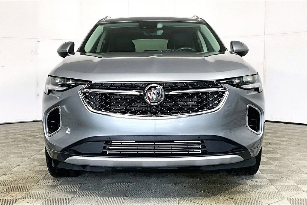 Used 2023 Buick Envision Avenir image 3