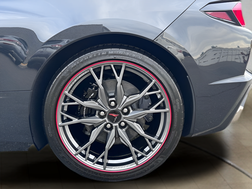 Used 2024 Chevrolet Corvette Stingray Preferred Cpe w/ Stealth Interior Trim Package RWD image 38
