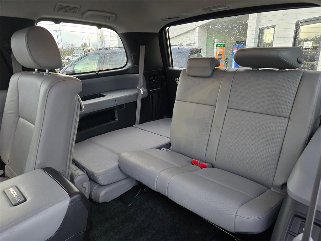 Used 2017 Toyota Sequoia Platinum image 12