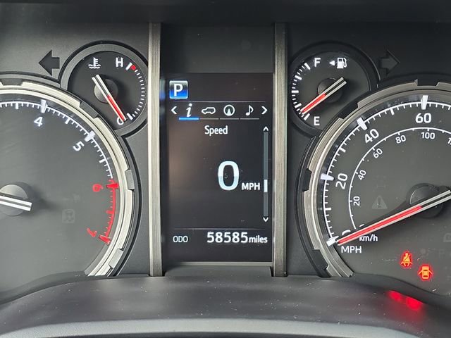 Used 2022 Toyota 4Runner TRD Off-Road image 13