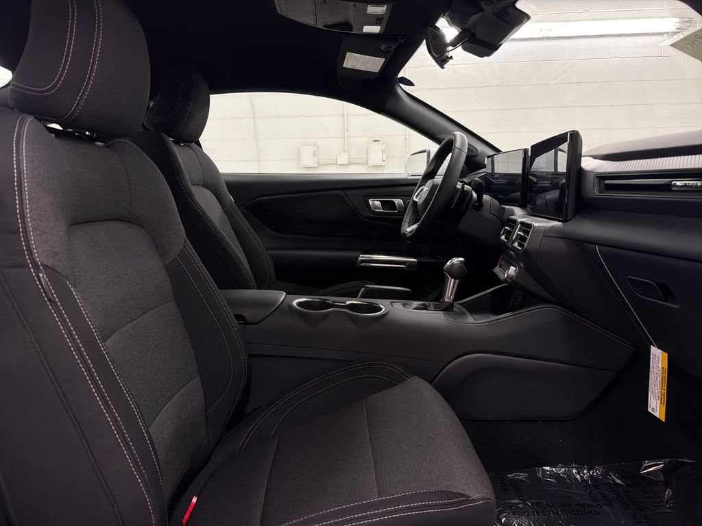 New 2026 Ford Mustang GT w/ GT Performance Package RWD image 27