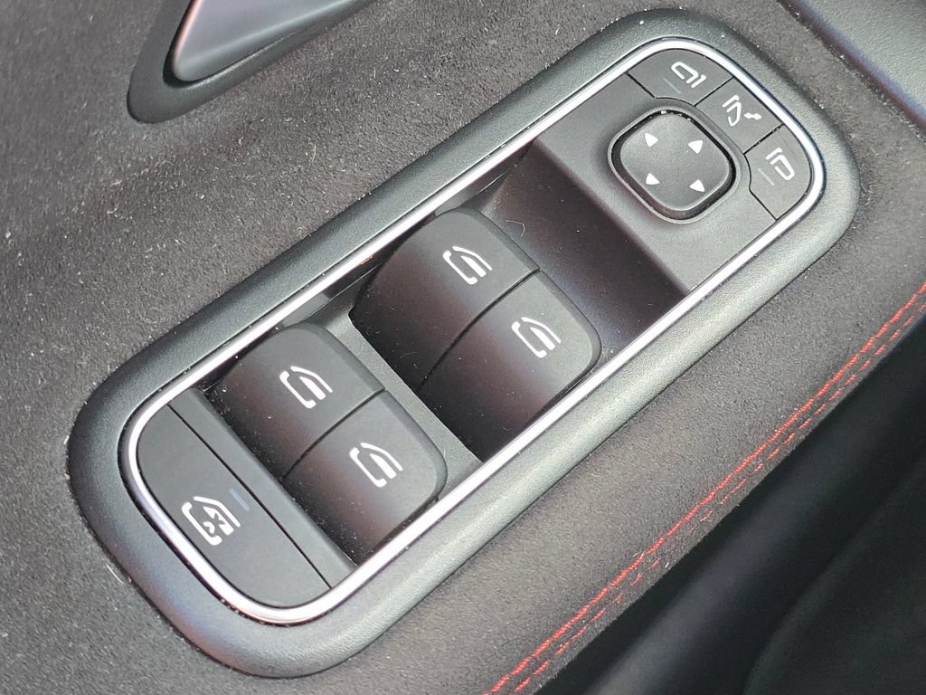 Used 2024 Mercedes-Benz CLA 250 4MATIC image 26