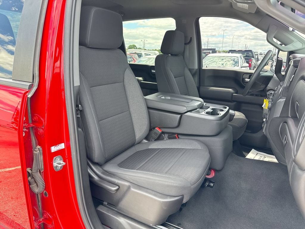 Used 2022 Chevrolet Silverado 2500 Custom w/ Custom Convenience Package AWD/4WD image 24