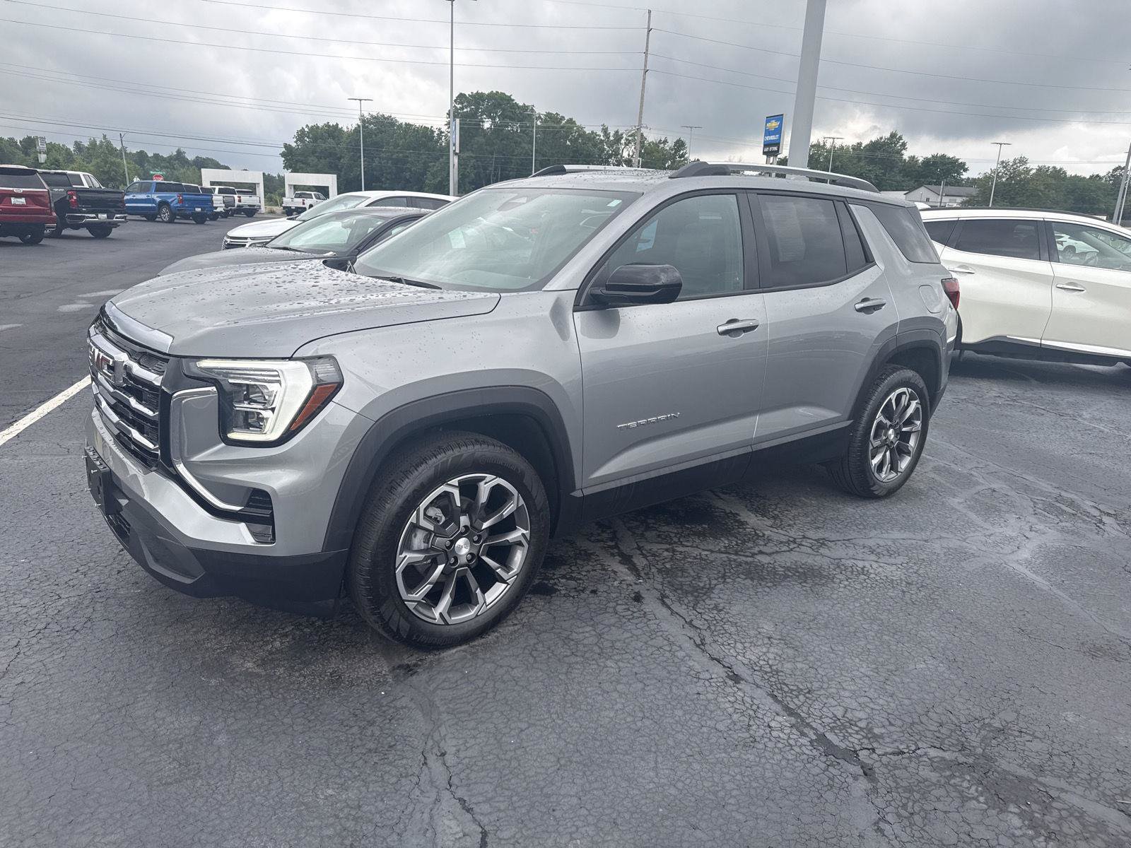Used 2026 GMC Terrain Elevation w/ Elevation Premium Package AWD/4WD image 6