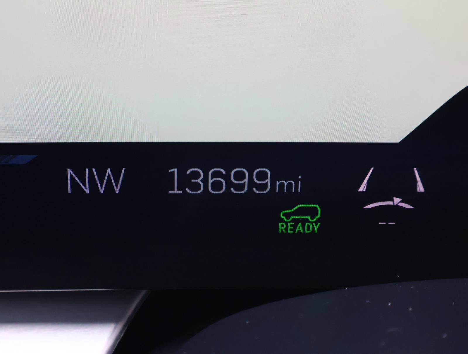 Certified 2024 Cadillac Lyriq Luxury image 34