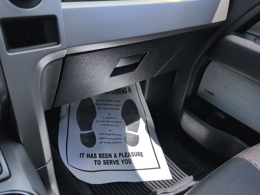 Used 2012 Ford F150 Raptor w/ Raptor Luxury Pkg image 25